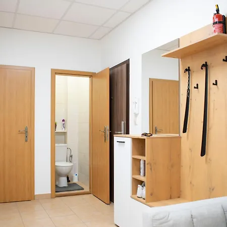 Gate Old Town Apartment *